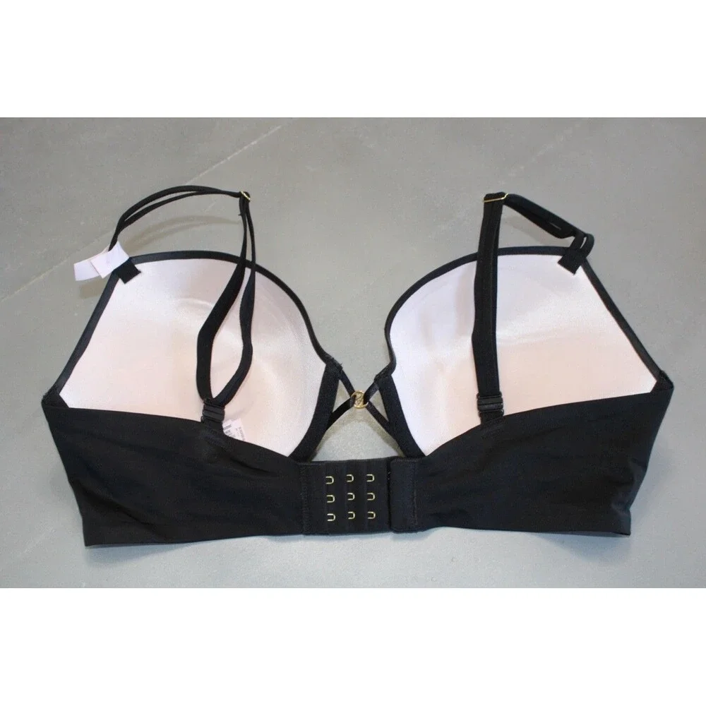 Victoria’s‎ Secret Very Sexy Push Up Bra Size 36DD Black Plunge Underwire Smooth